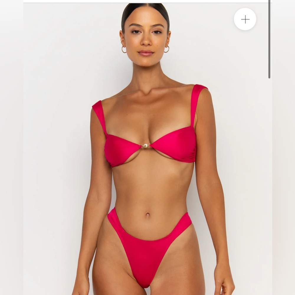 Sommer Swim SORIYA MAGENTA - BALCONETTE BIKINI TOP size M